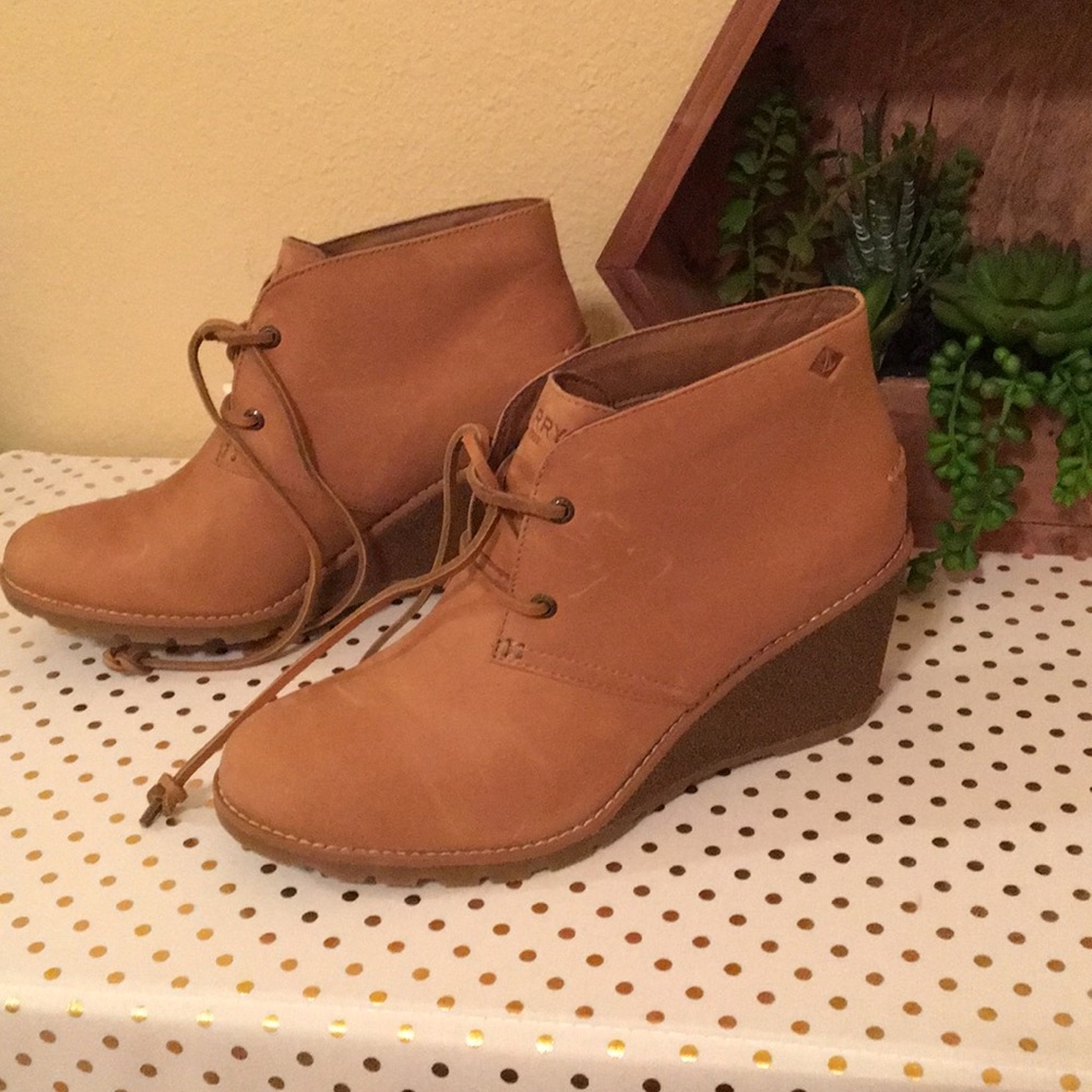 Sperry wedge boots